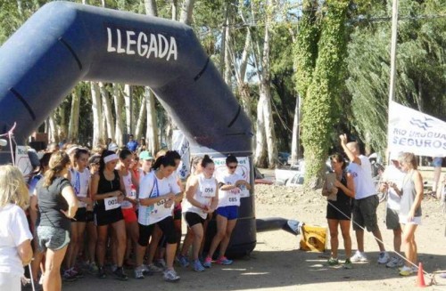 Corre caminata - Dia Internacional de la Mujer - Tandil - foto 1