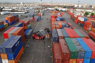 contenedores en puerto dic 2015