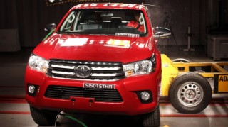 Toyota Hilux destacada ene2016