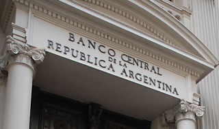 BCRA frente del edificio en chico