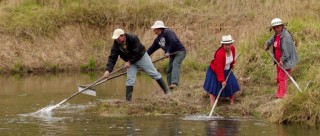 las organizaciones comunitarias aseguran la mejor distribucion del agua