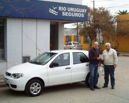 Entrega-de-Unidad-Luis-Jajan