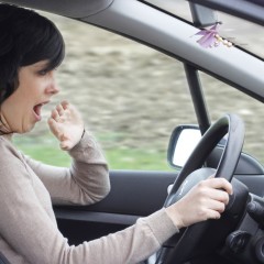 cansancio al volante bostezo