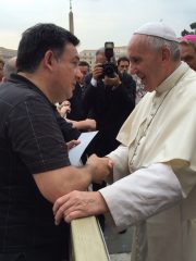 Martin Oliva con el Papa Francisco