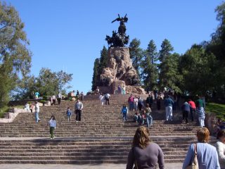 cerro-de-la-gloria-mendoza