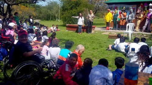 alumnos-de-la-esc-18-y-otras-instituciones-en-la-fiesta-de-la-primavera